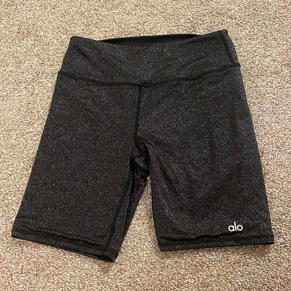 Alo Yoga Biker shorts